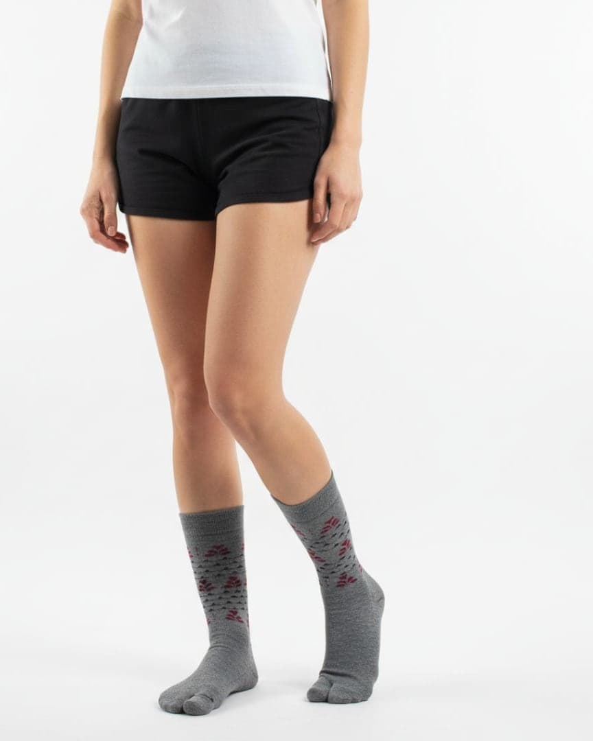 Grey Woolen Thumb-Toe Socks with Maroon Leaf Motif | Crew Length Soft Knit1 hover